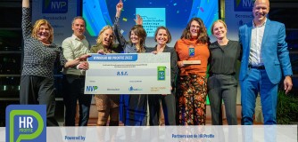 Winnaar HR Proffie - asr - 1 december 2022 - grote foto.jpg
